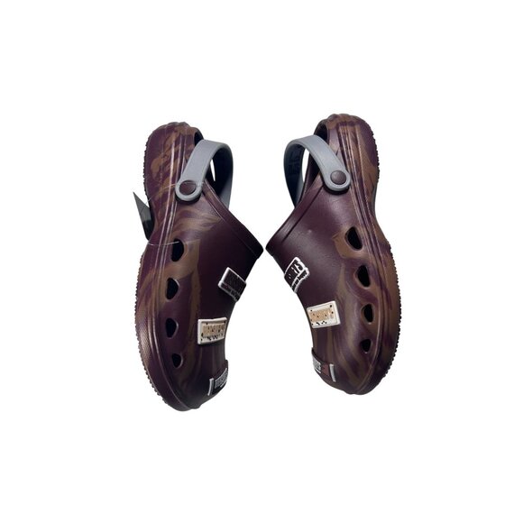 Hersheys Chocolate Themed Clogs For Youth Size 6 Brown NEW - Picture 3 of 6